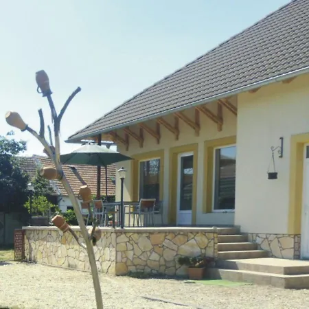 Apartament Zsuzsanna Vendeghaz Kapuvár