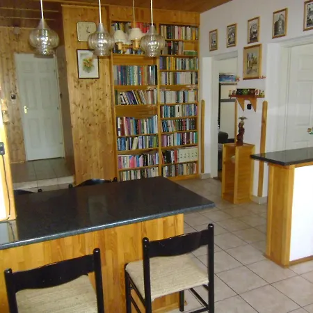 Apartament Zsuzsanna Vendeghaz *